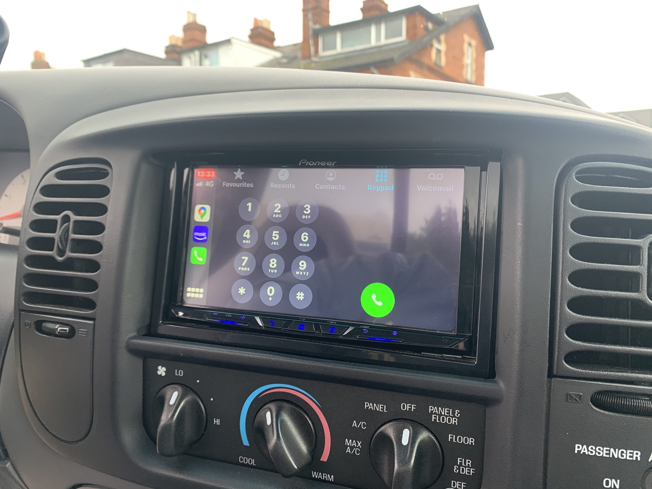 Ford F150 Lightning – Pioneer Z9200 Double Din – 2001 | John Kleis Audio
